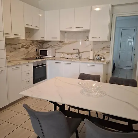 Apartment Sunny Coast