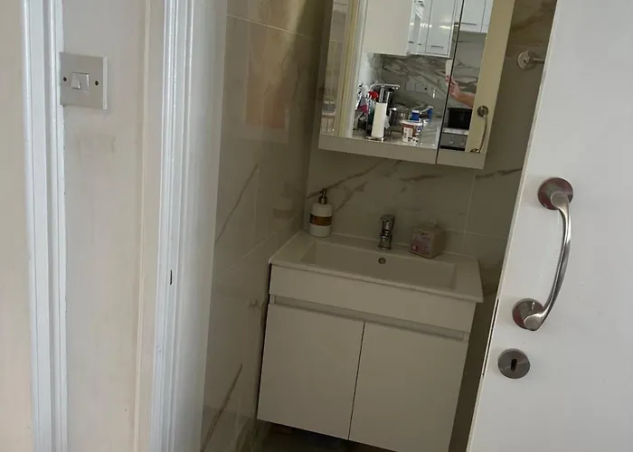 Sunny Coast Paralimni